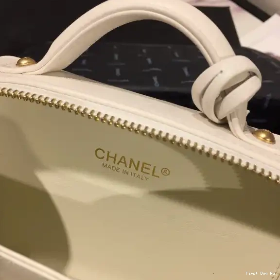 First Bag Ru CASE VANITY SMALL CHANEL LARGE 0521